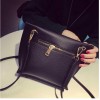 PBB8495 New style vintage tassel simple joker messenger bag