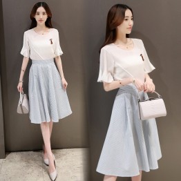 TE8823JDYJ Korean fashion flouncing sleeve tops with stripes skirt