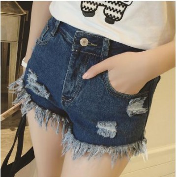 TE5089DDFS Korean fashion slim casual holes denim shorts