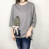 TE302DDNZ Plus size cute girl portrait silk bowknot print loose round neck fleece t-shirt