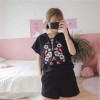 TE6269QBY Korean fashion embroidery t-shirt with cap and casual shorts suit