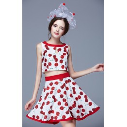 TE9079LLYG Europe fashion cherries print sleeveless tops with A-line skirt