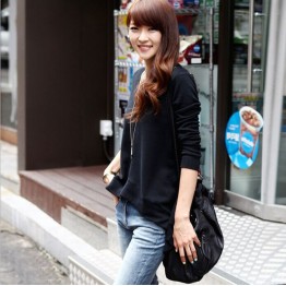 TE1631RHDM Simple v-neck slim forked tail t-shirt