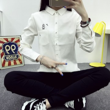 TE1652MLCS Cartoon robot print simple white shirt