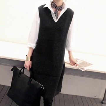 TE8850YLG Preppy style v-neck sleeveless pullover knitting dress