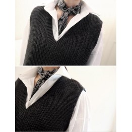 TE8850YLG Preppy style v-neck sleeveless pullover knitting dress