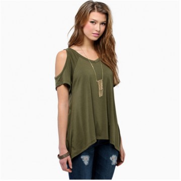 TEB283FPFS Off shoulder v-neck fishtail t-shirt