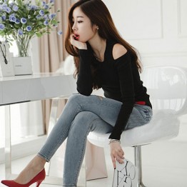 TE8984WMSS Korean fashion slim off shoulder backing T-shirt black