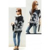 TE59211BLJL Baroque totem pattern off shoulder T-shirt black