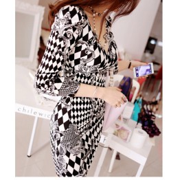 TE68098YWQS Black and white geometry print v-neck slim close fitting dress