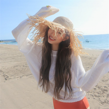 Autumn new Korean version of the long sleeve thin section hollow knitwear bat sleeves twist sweater 3658