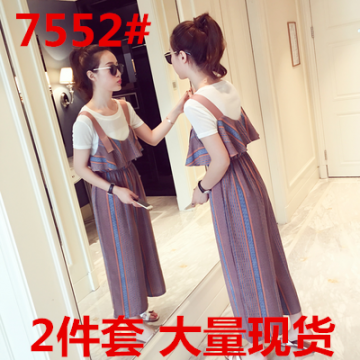 Large size women's summer new t-shirt with suspender pants