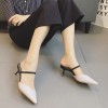 Out of the slippers female summer fashion wear personality lovely wild with the fine with the Korean tip pointed Baotou cooler shoes
