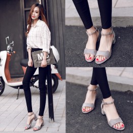 Sandals 2017 new female Korean students with wild rough with open toe was thin with the word buckle shoes summer