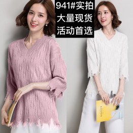 Korean fashion lazy random wind V-collar twist in the sleeves sweater