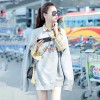 2017 early autumn gray embroidery printed sweater withe yellow shirt