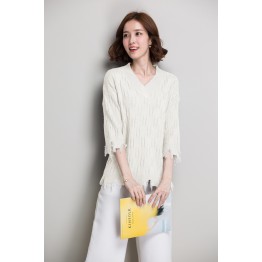 Korean fashion lazy random wind V-collar twist in the sleeves sweater