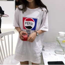 5228 # real shot South Korea ulzzang Hong Kong style fun printing hole in the long paragraph TEE female