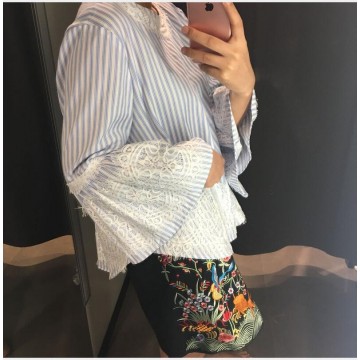 Real shot 801 # 2017 new blue and white vertical strip eyelash lace shirt back with flapping shirt shirt women