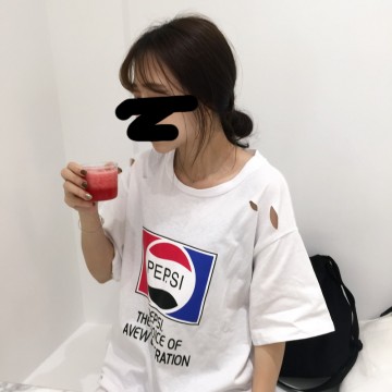 5228 # real shot South Korea ulzzang Hong Kong style fun printing hole in the long paragraph TEE female