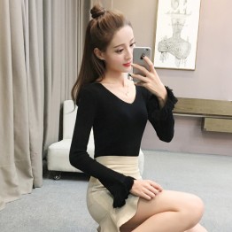 628 autumn and winter slim long trumpet sleeve knitted bottom shirt sweater