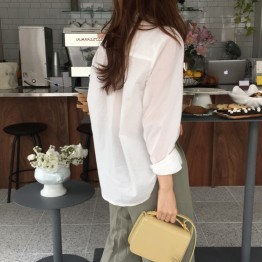 2007 Korean chic loose long sleeve white shirt