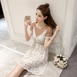 7191 Korean loose short sleeve T shirt with v neck lace dress