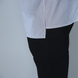 8108 Korean fashion loose vertical stripes shirt