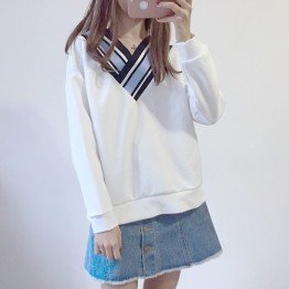 978 preppy stye color matching long sleeve V-neck sweatshirt