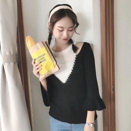 9001 contract color splicing off shoulder trumpet sleeves sweater