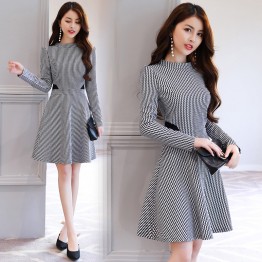 2619 high-collar slim printing dress